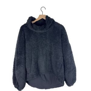 Lululemon cowl beck sherpa thick fluffly pullover sweater M/L